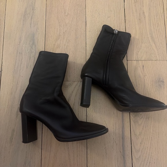 The Row Dark Brown Leather Heeled Boots - Picture 2 of 6